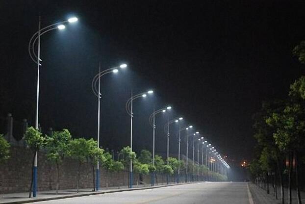 城市道路機(jī)動(dòng)車(chē)道路照度標(biāo)準(zhǔn)數(shù)值要求