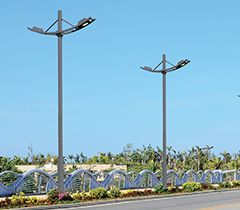 6米-12米方桿平行雙臂路燈桿