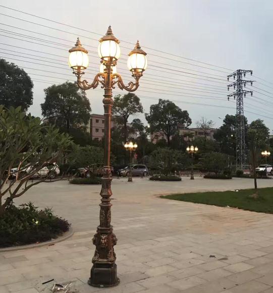 七度照明翻砂鋁/壓鑄鋁庭院燈安裝后亮燈效果