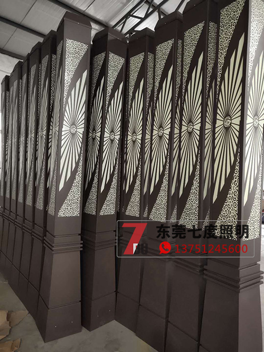 七度照明-3.5米方形景觀燈柱生產(chǎn)實(shí)物圖片