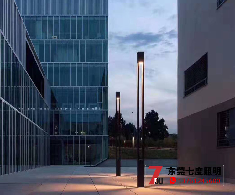 3.5׷άF(xin)@LEDͥԺ30WbF(xin)(chng)ЧDƬ