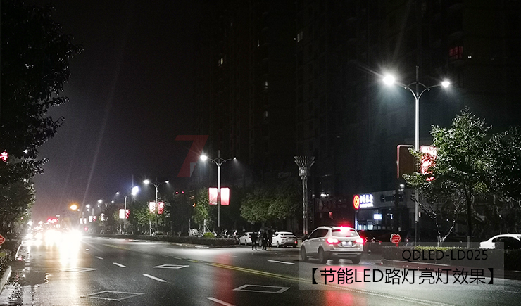 荊州江陵大道節(jié)能改造后亮燈效果